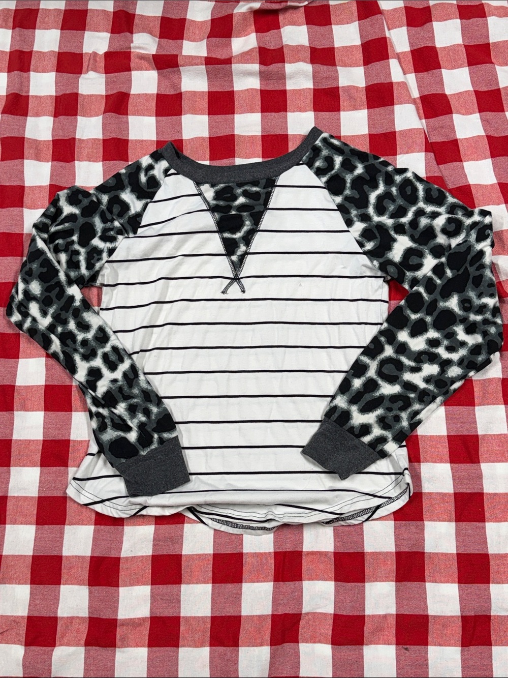 Striped Front with Leopard Print Sleeve Raglan Top - Black & White